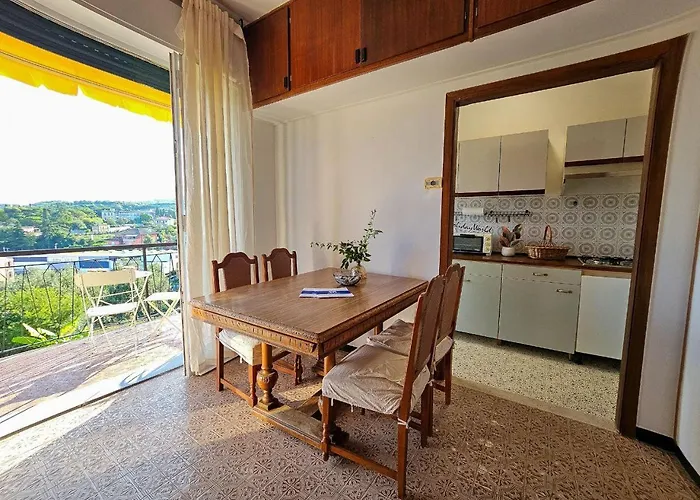 Mare E Mimose By World Pietra Ligure